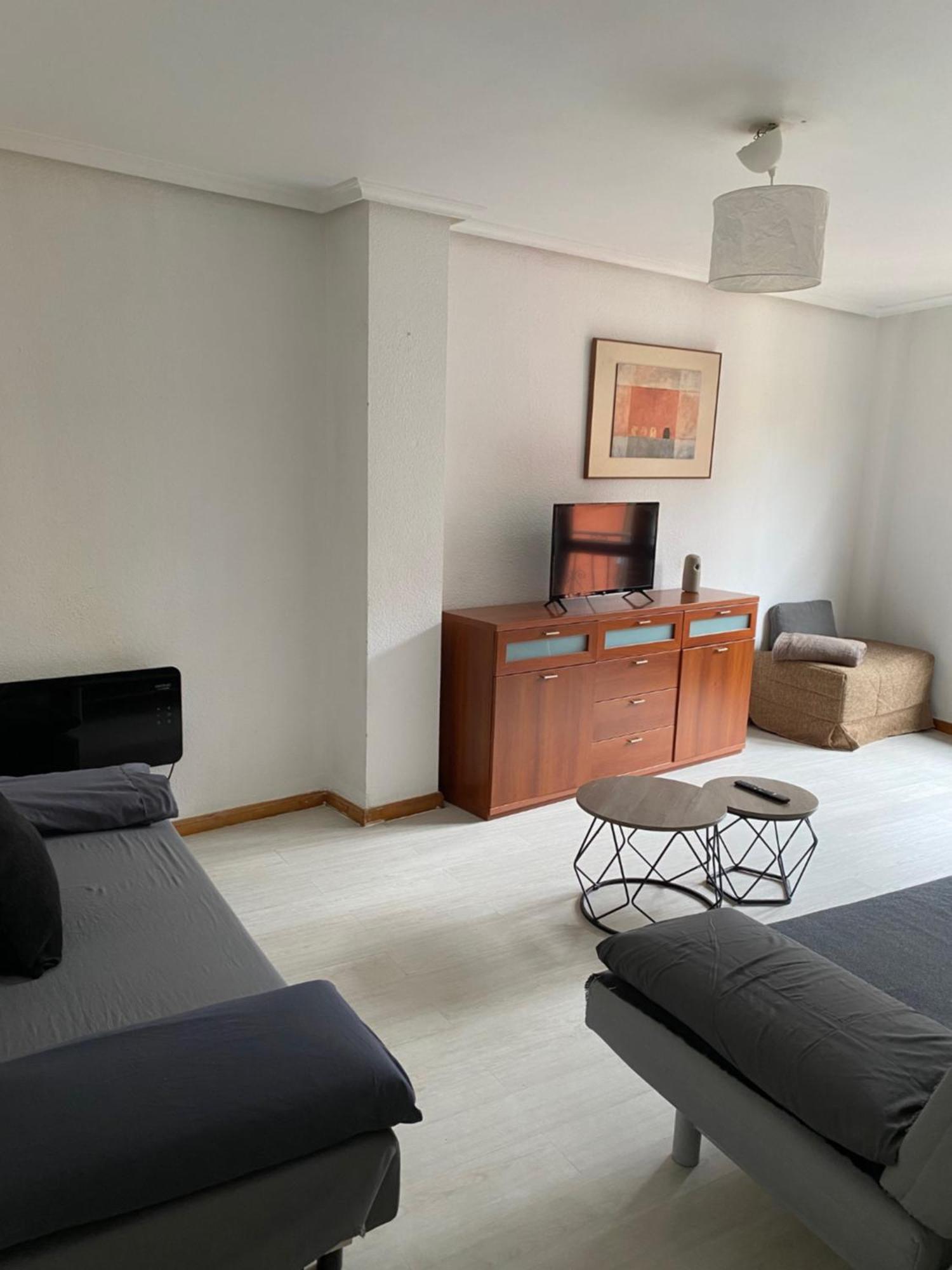 Apartamentos Viva 莱昂 外观 照片
